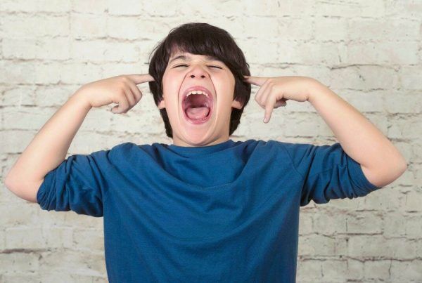 ways to handle violent autistic behaviour in toddlers and children